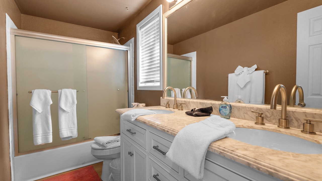 Photo of Bathroom in Big Bear City