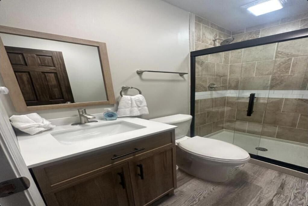 Photo of Bathroom in Oakland City