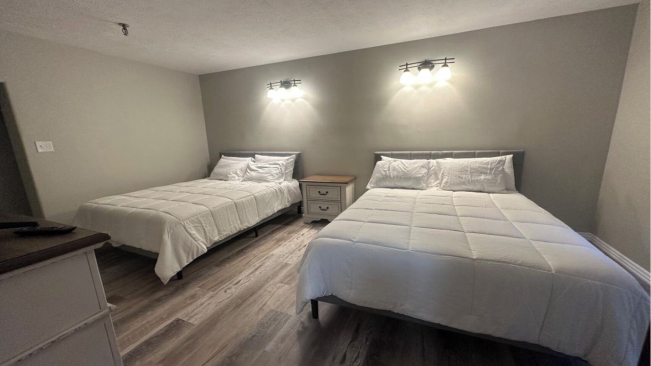 Photo of Bedroom in Oakland City