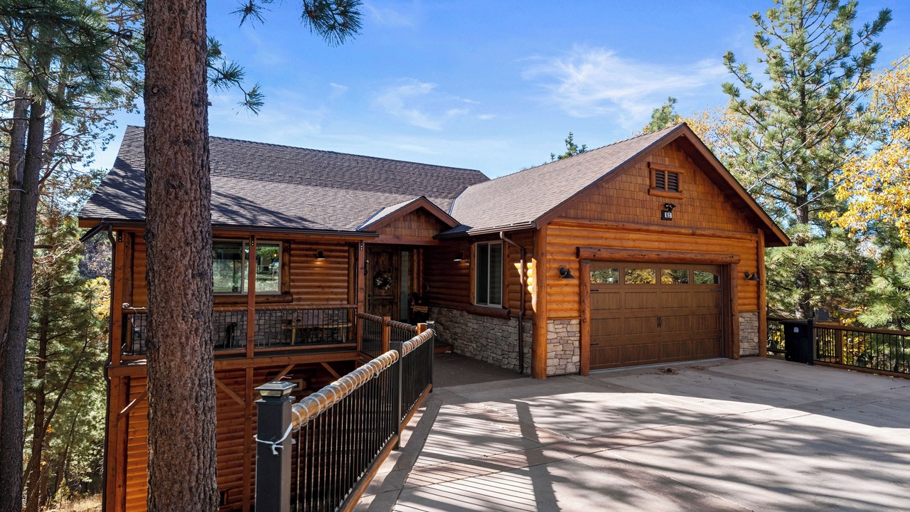 Photo of Outdoor in Upper Moonridge