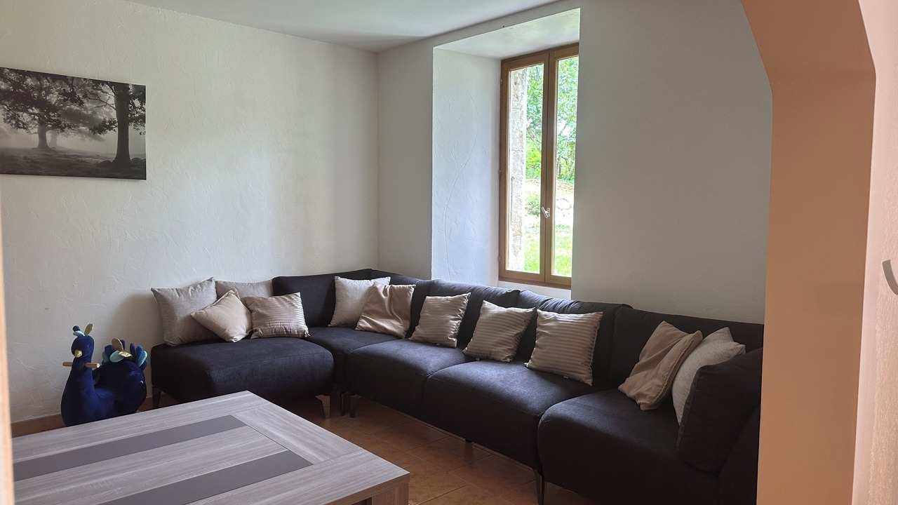 Photo of Others in Preneron