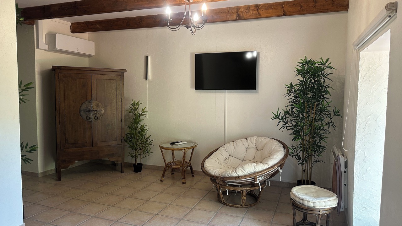 Photo of Bedroom in Preneron