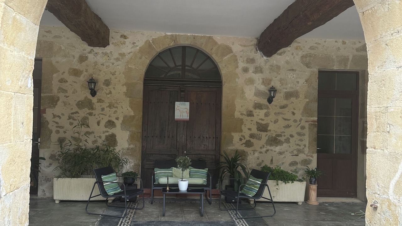 Photo of Patio Balcony in Preneron