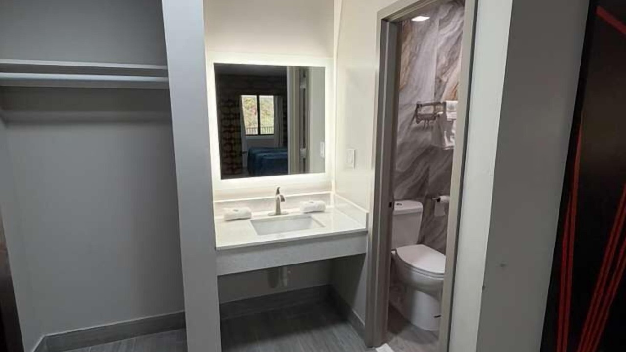 Photo of Bathroom in Green Brook