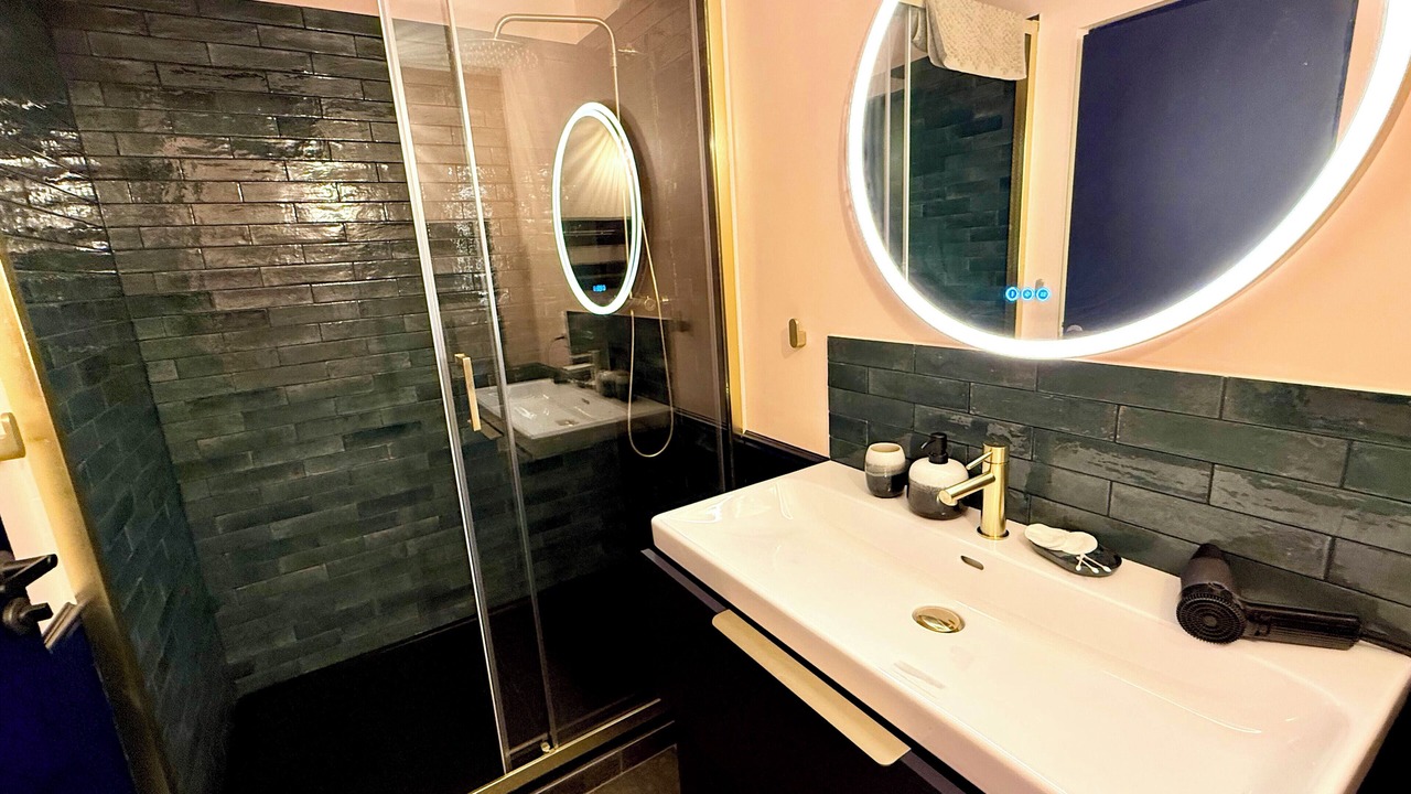 Photo of Bathroom in Saint-Guilhem-le-Desert