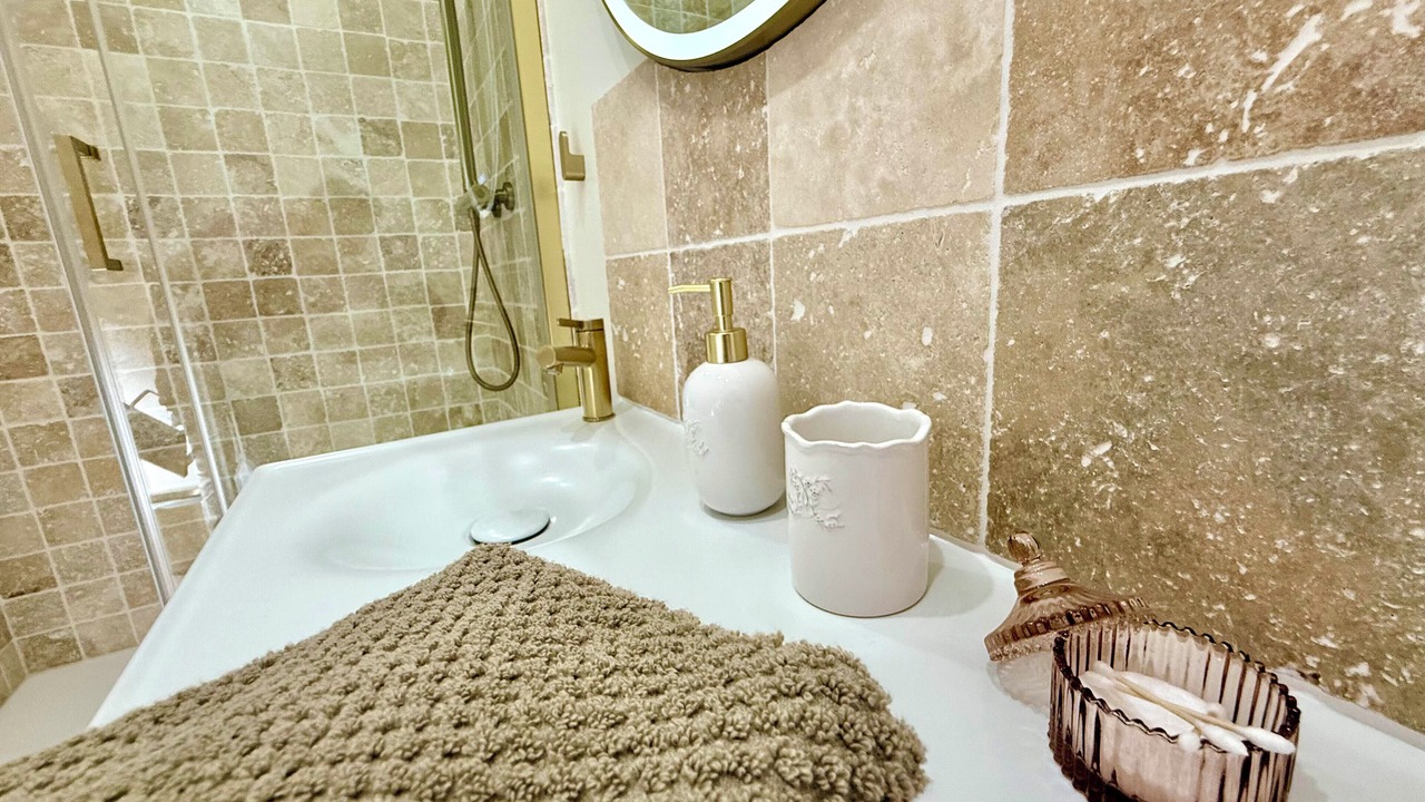 Photo of Bathroom in Saint-Guilhem-le-Desert