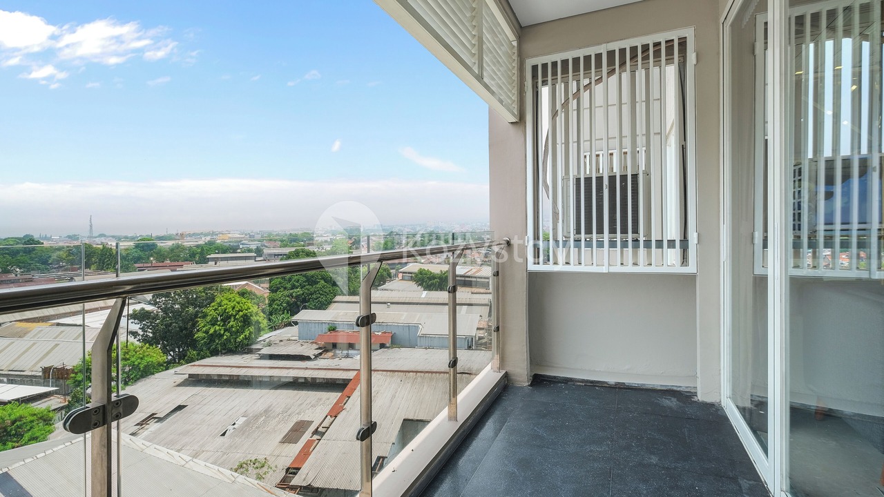Photo of Patio Balcony in Arjuna