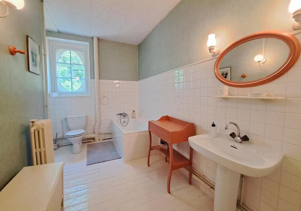 Photo of Bathroom in Le Chatelet