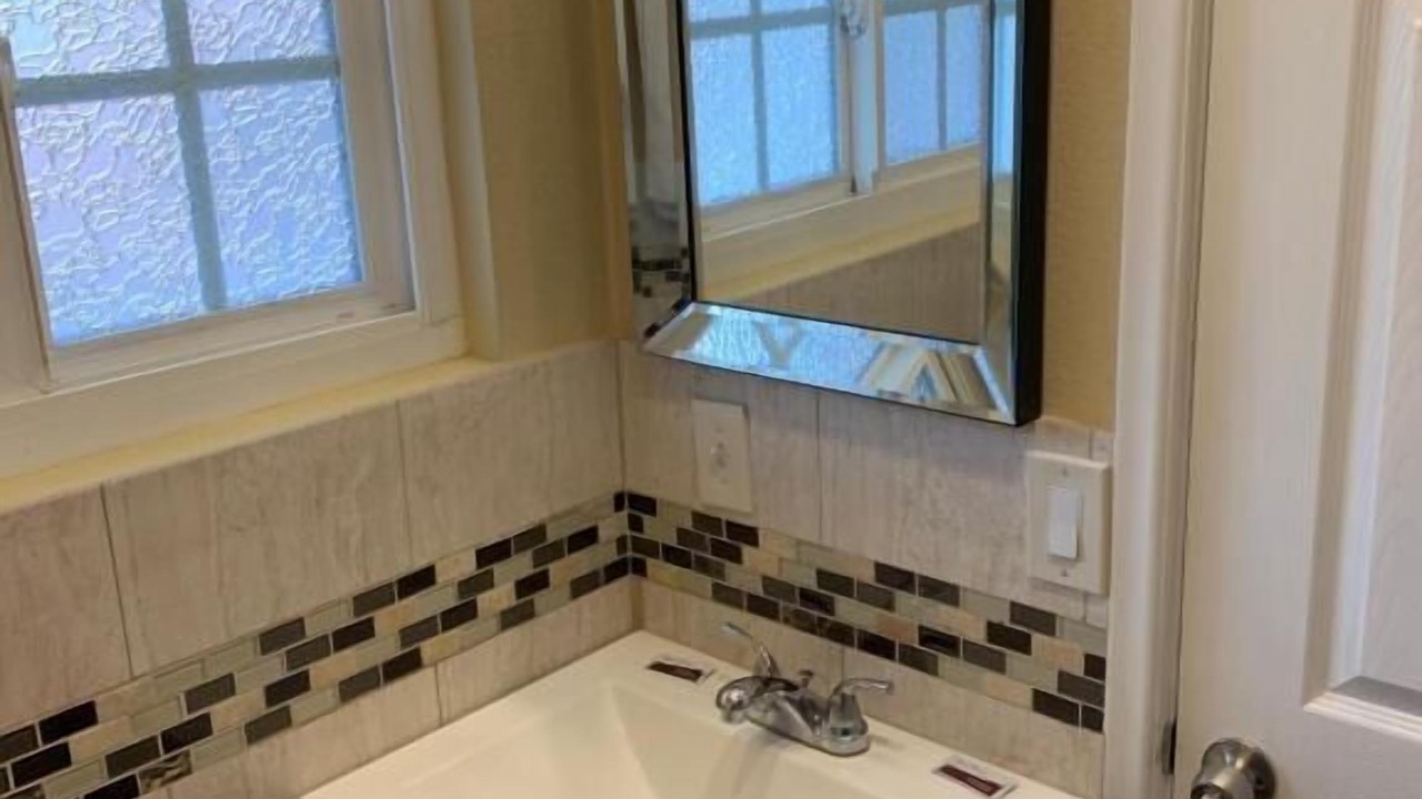 Photo of Bathroom in Bixby Knolls
