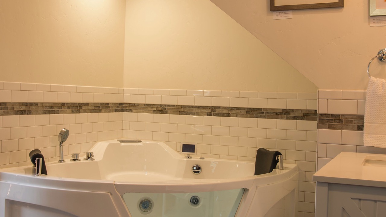 Photo of Bedroom in Historic District