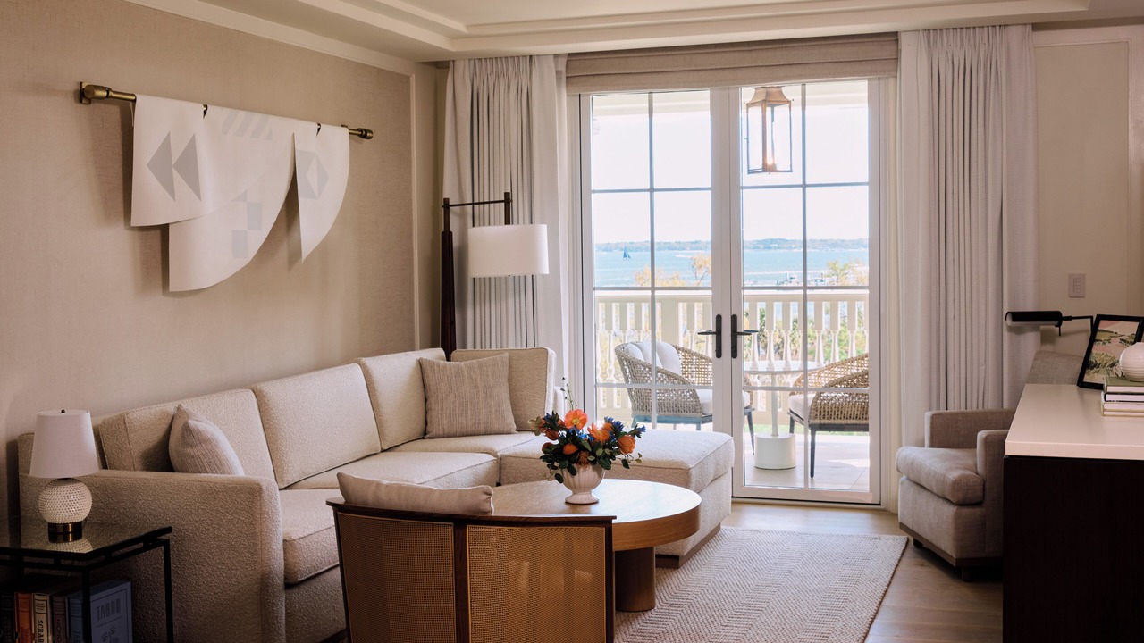 Photo of Livingroom in French Quarter