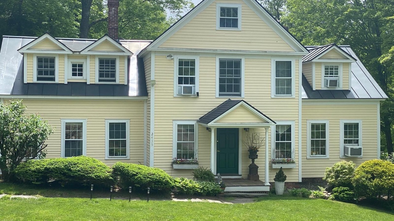 Photo of Outdoor in Guilford