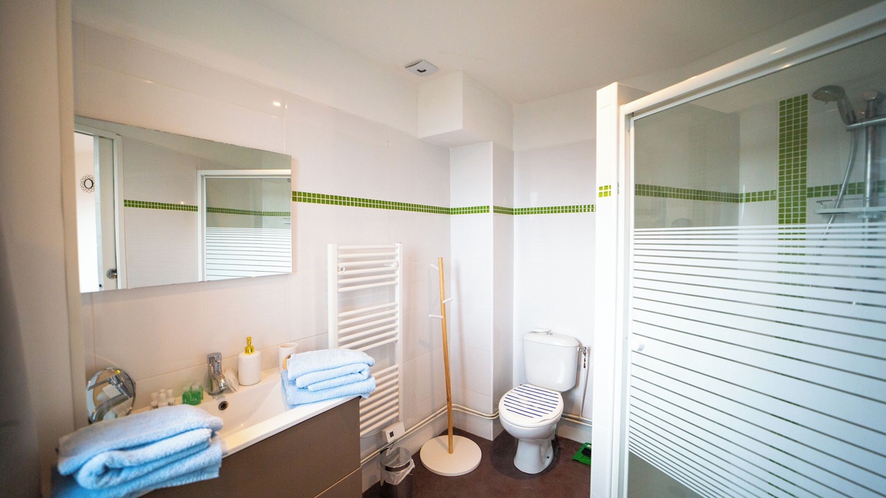 Photo of Bathroom in Brequerecque