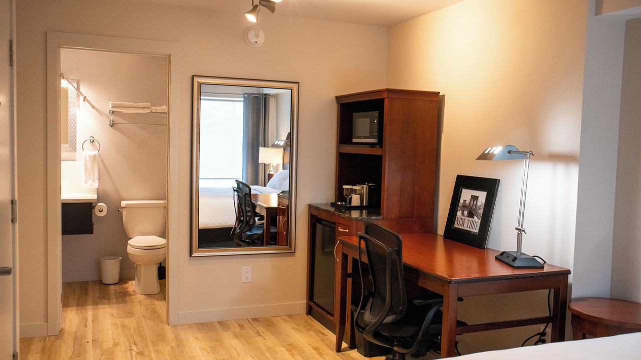 Photo of Bedroom in Alfred