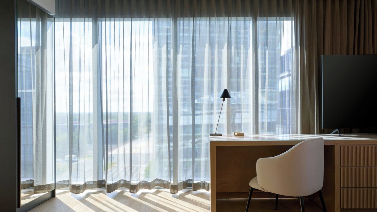Photo of Livingroom in Reston