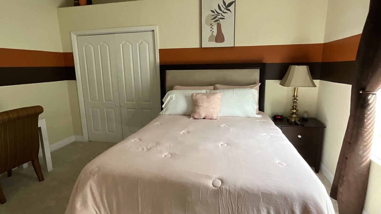 Photo of Bedroom in Wesley Chapel