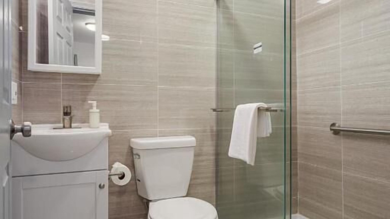 Photo of Bathroom in Inner Parkside