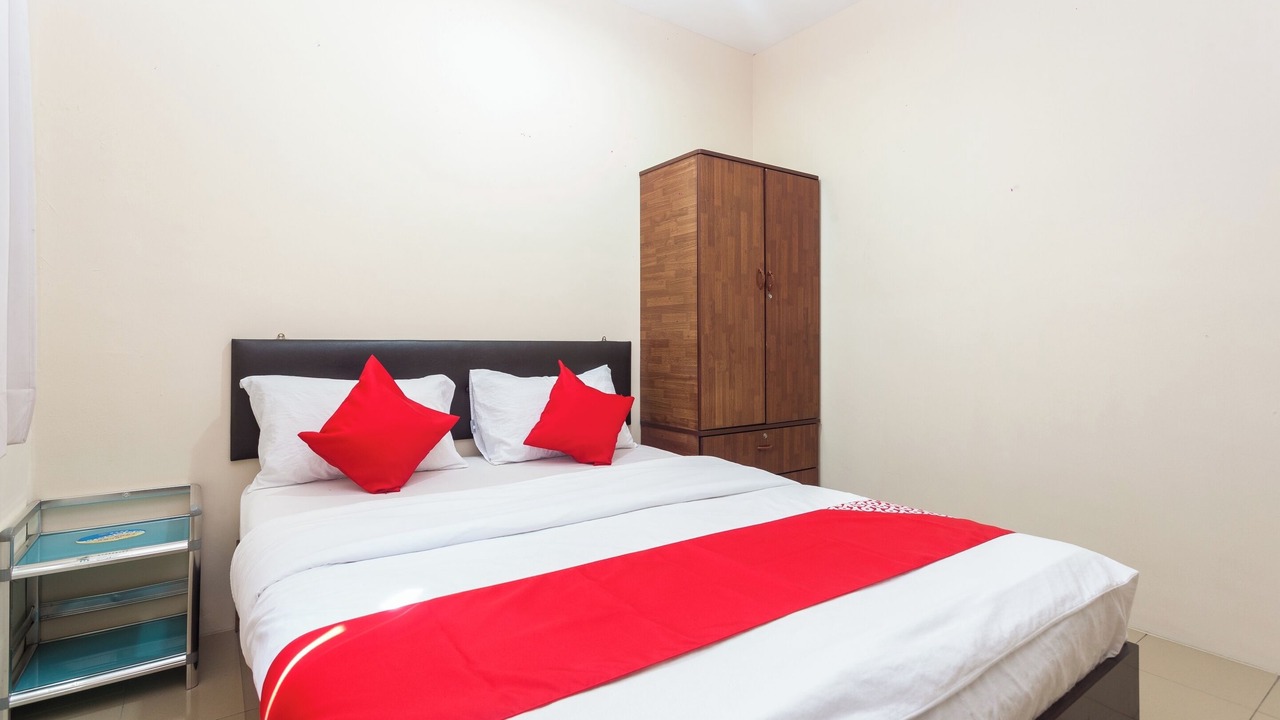 Photo of Bedroom in Hutan Melintang