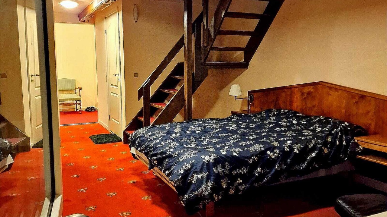 Photo of Others in Kvaers