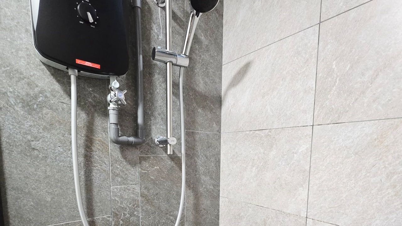 Photo of Bathroom in Kampung Bukit Dukong