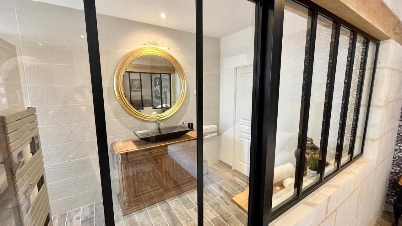 Photo of Bathroom in Restigne