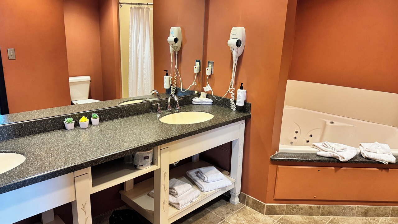 Photo of Bathroom in Mayville