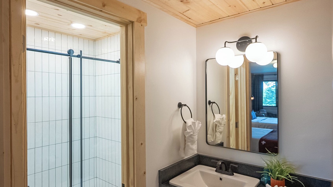 Photo of Bathroom in Eureka Springs