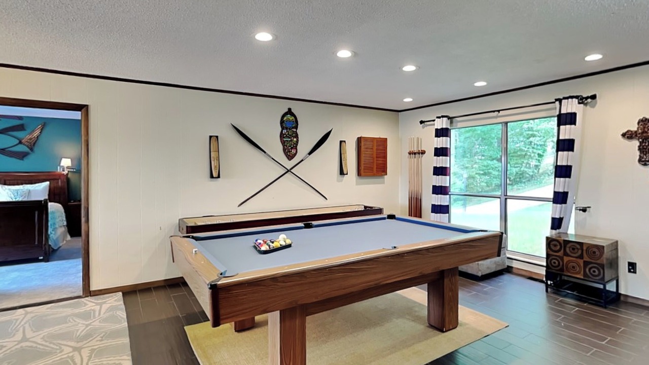 Photo of Others in Dandridge