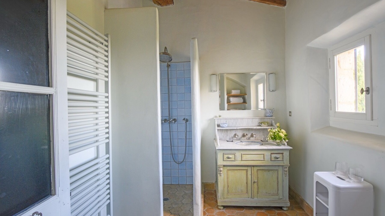 Photo of Bathroom in Paradou