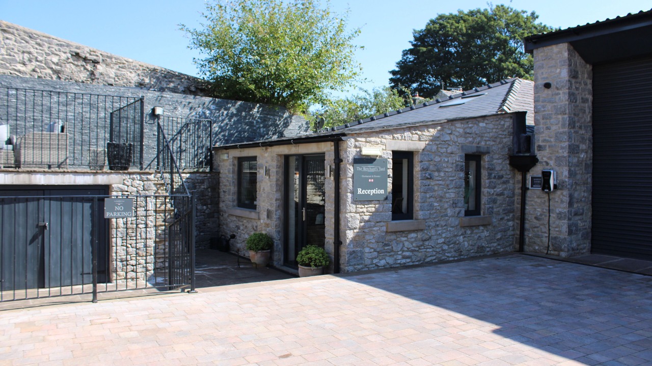 Photo of Patio Balcony in Tideswell