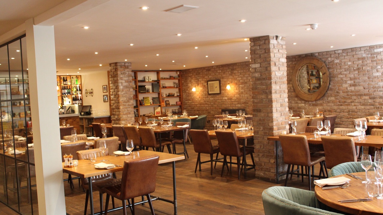 Photo of Others in Tideswell