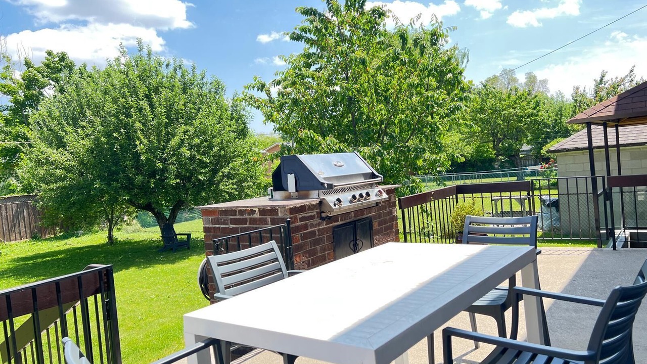 Photo of Others in Lawrence Heights