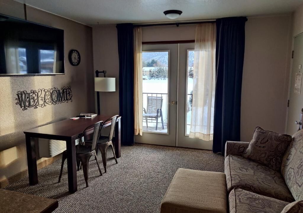 Photo of Others in Wapato Point