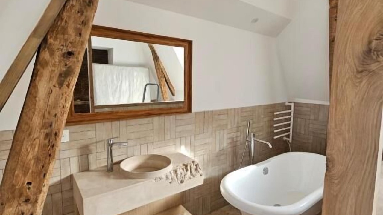 Photo of Bathroom in Saint-Martin-aux-Buneaux