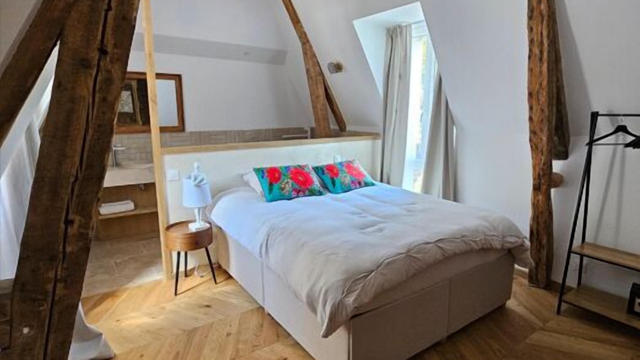Photo of Bedroom in Saint-Martin-aux-Buneaux