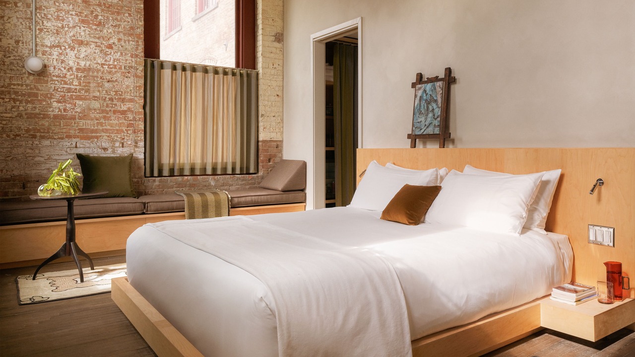 Photo of Bedroom in Hudson