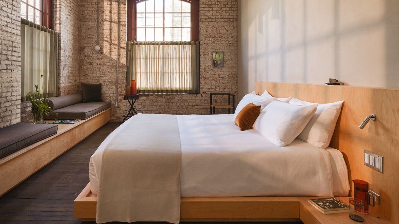 Photo of Bedroom in Hudson