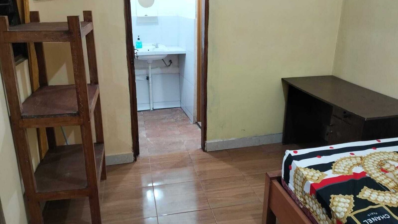 Photo of Bedroom in Kalipuro