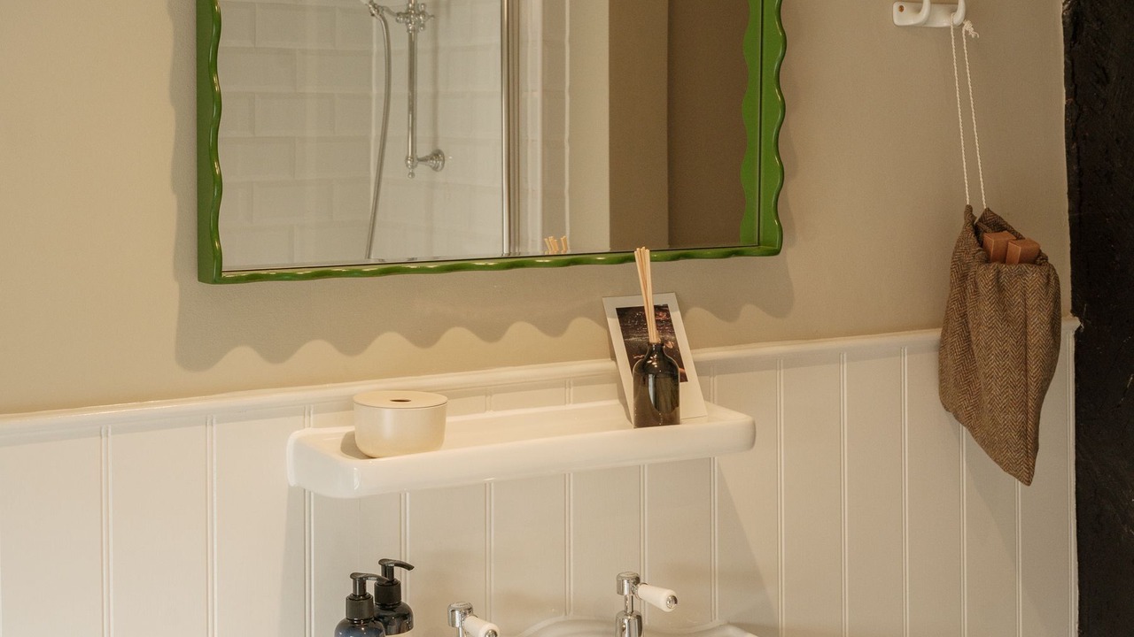 Photo of Bathroom in Cranborne