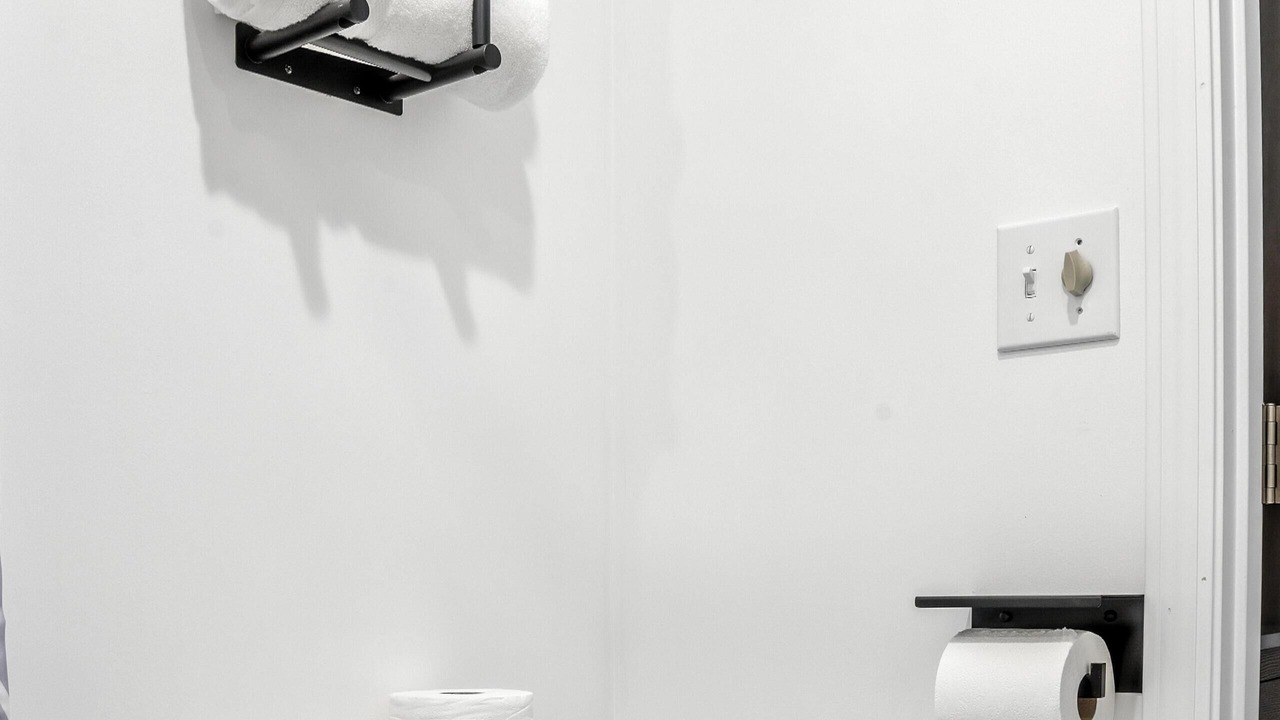 Photo of Bathroom in Logan