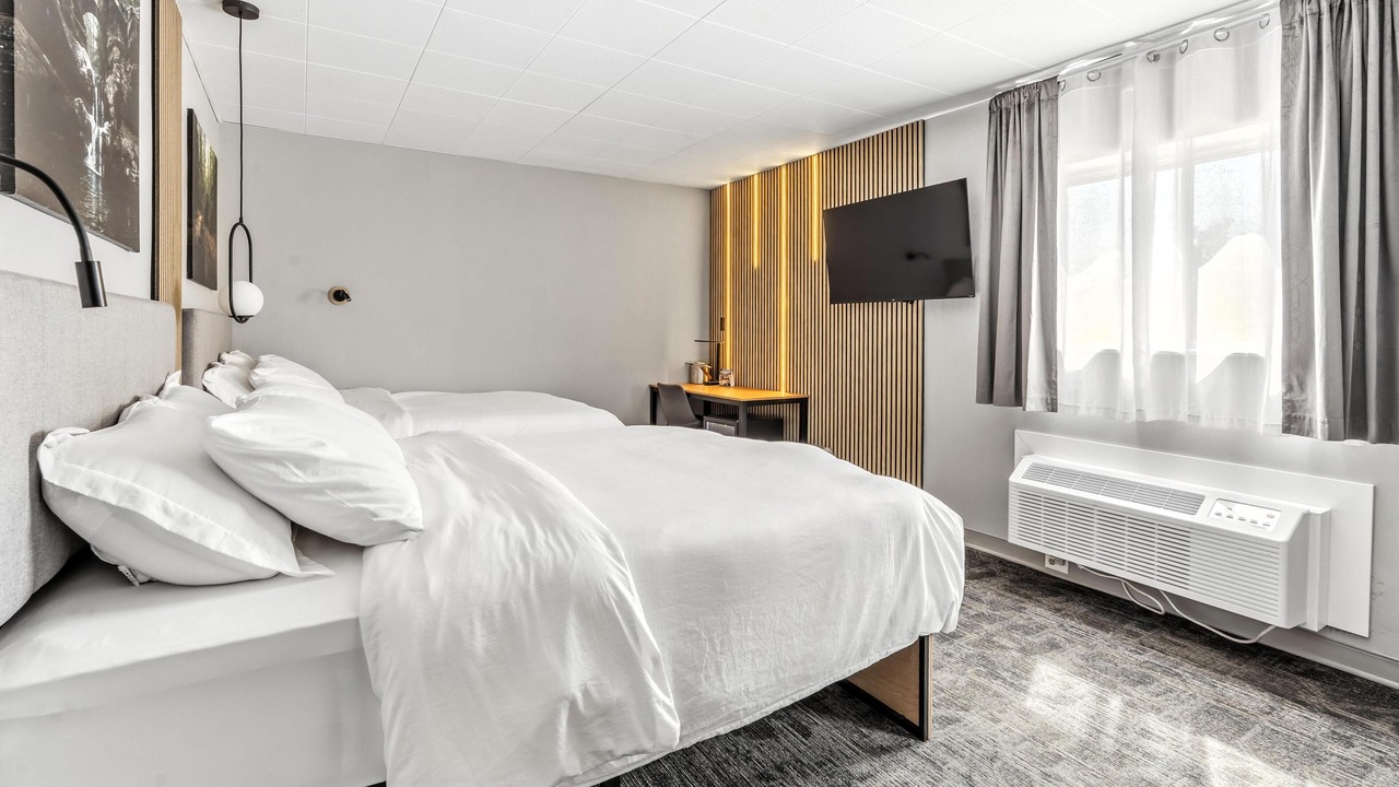 Photo of Bedroom in Logan