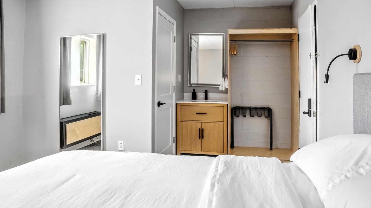 Photo of Bedroom in Logan