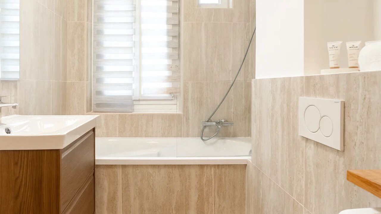 Photo of Bathroom in 15th Arrondissement