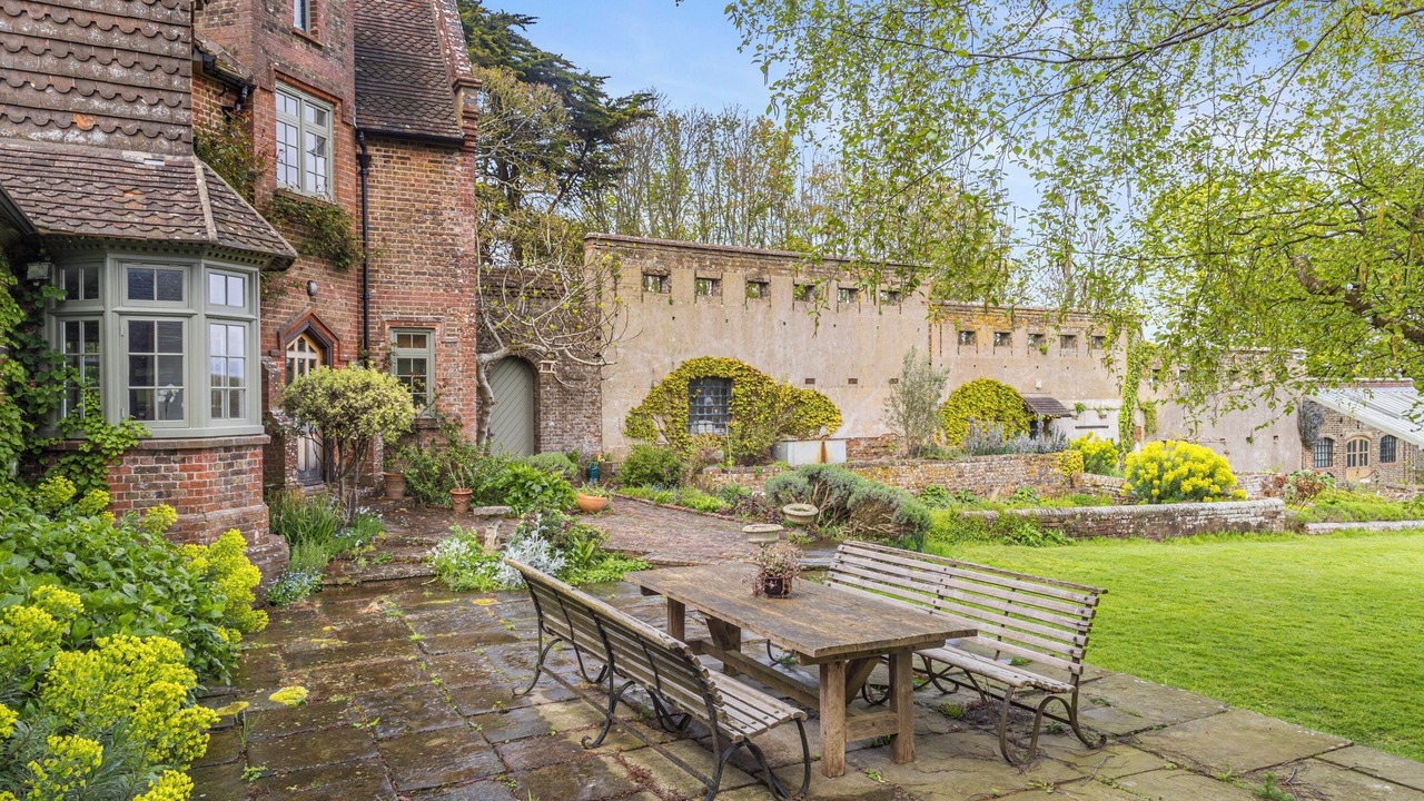 Photo of Outdoor in Clayton