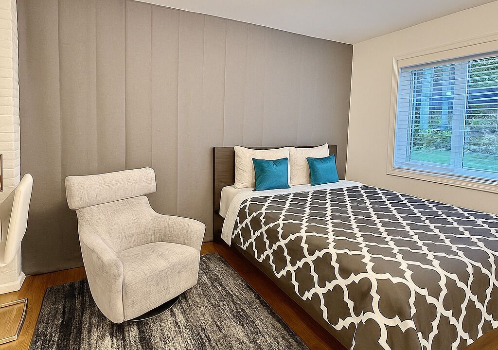 Photo of Others in Mercer Island