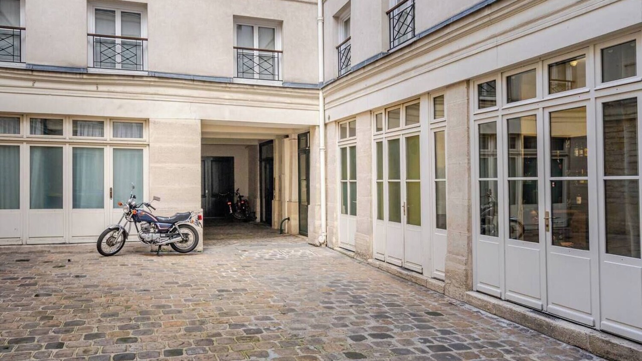 Photo of Others in Quartier de la Porte-Saint-Denis