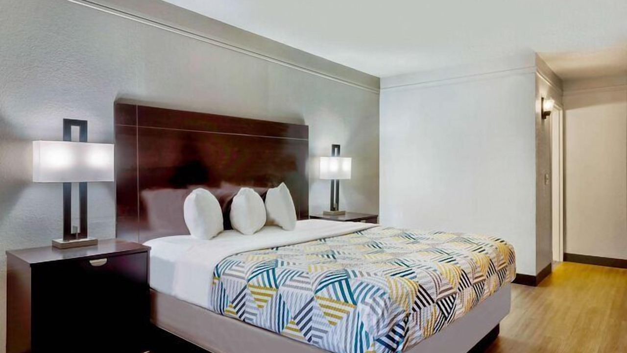 Photo of Bedroom in Bartlesville