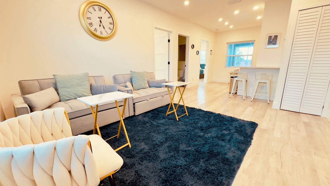 Photo of Livingroom in East Daytona