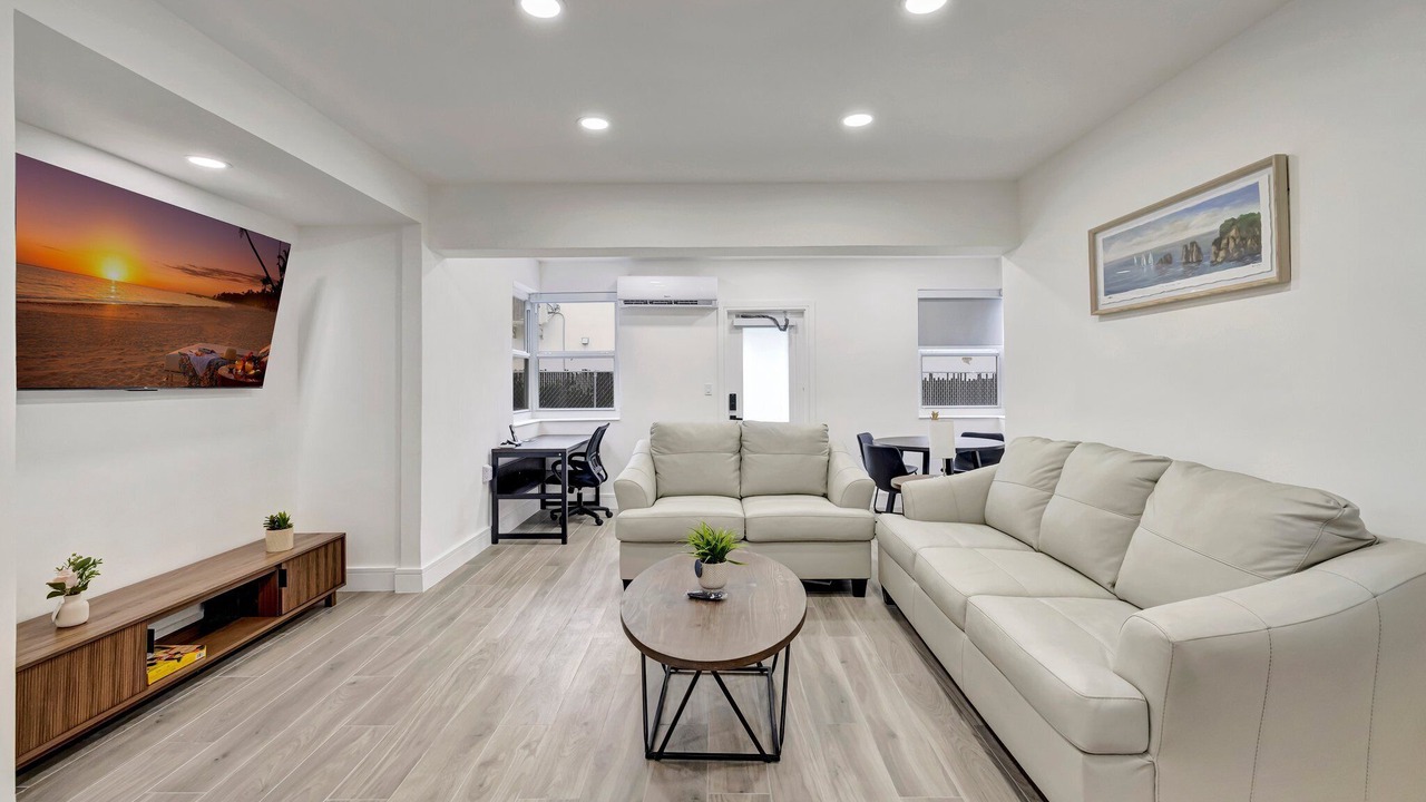 Photo of Others in Central Beach