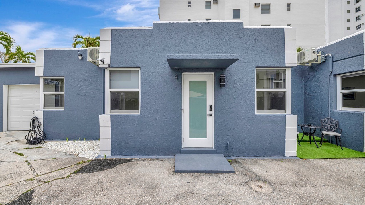 Photo of Outdoor in Central Beach